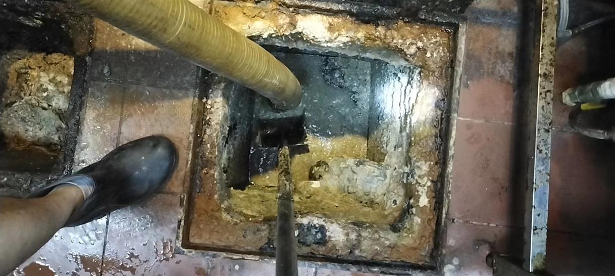 八步化油池清理-污水池清掏