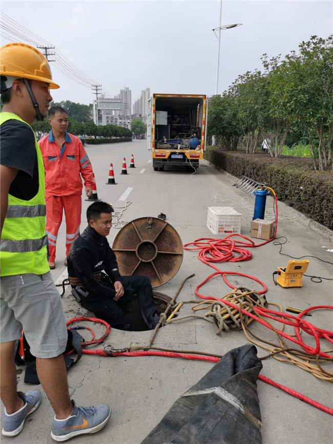 八步翻衬法管道修复技术主要工序