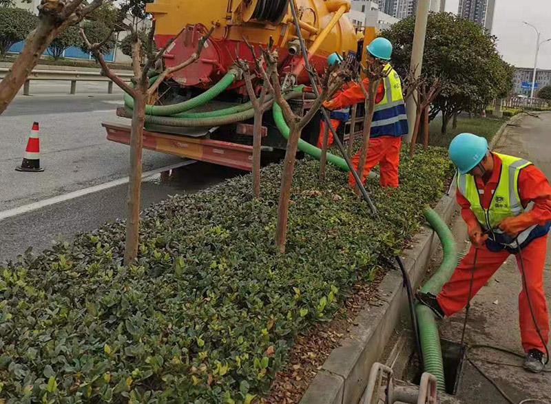 八步市政管道清淤